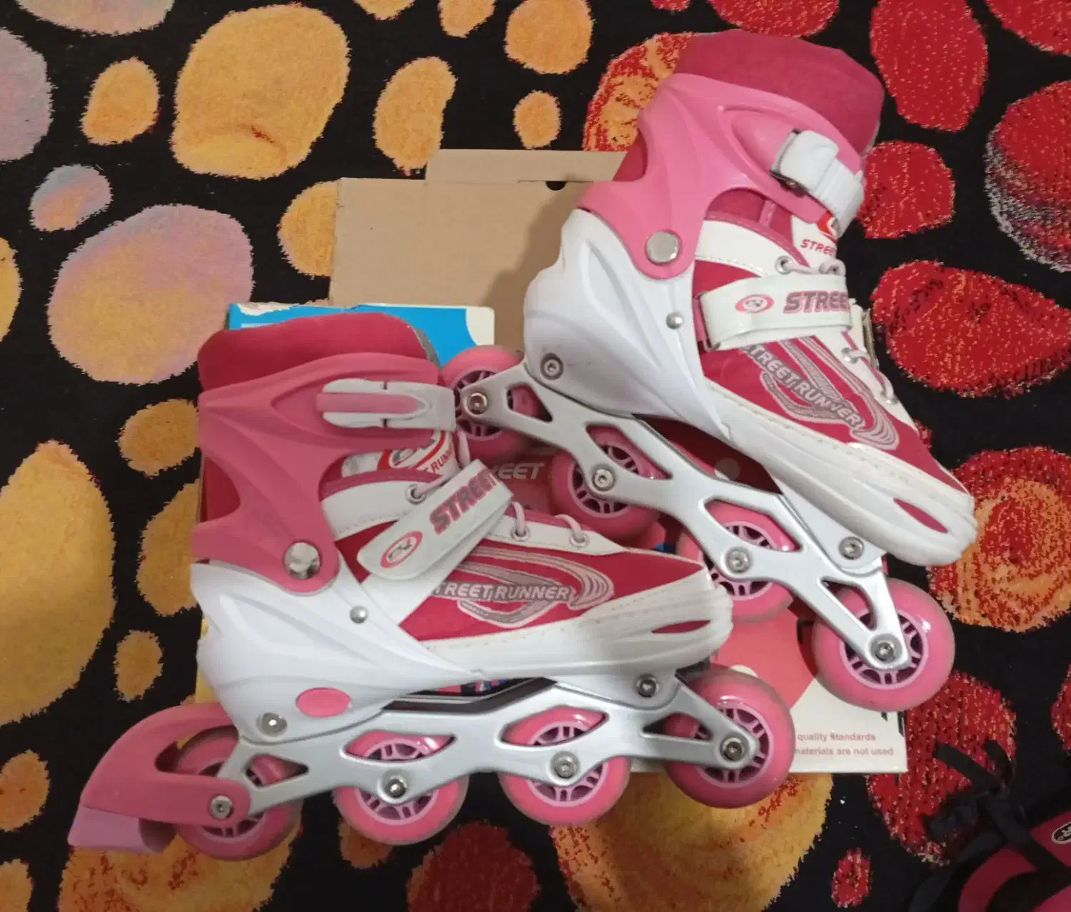 اسکیت|دوچرخه، اسکیت، اسکوتر|هشتگرد, هشتگرد قدیم|دیوار