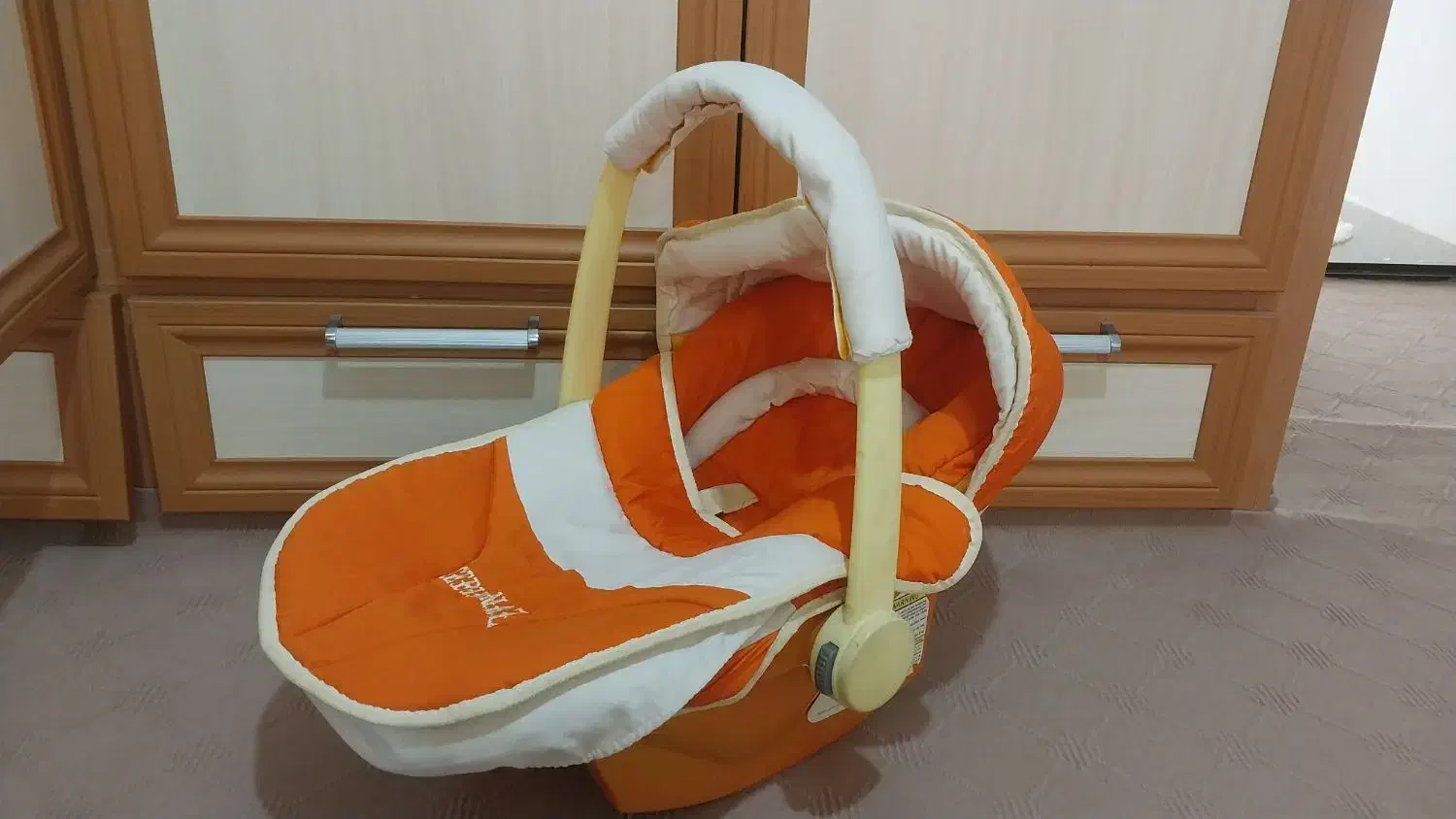 کریر استفاده نشده|کالسکه و لوازم جانبی|ارومیه, |دیوار