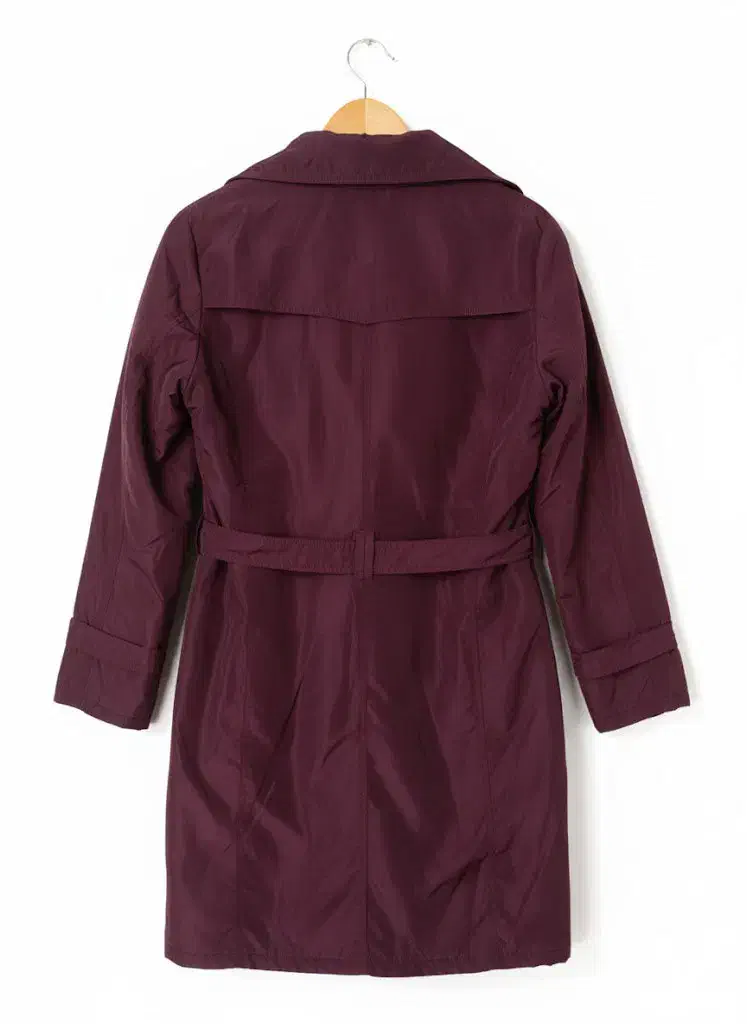 بارونی زرشکی|لباس|خمام, |دیوار