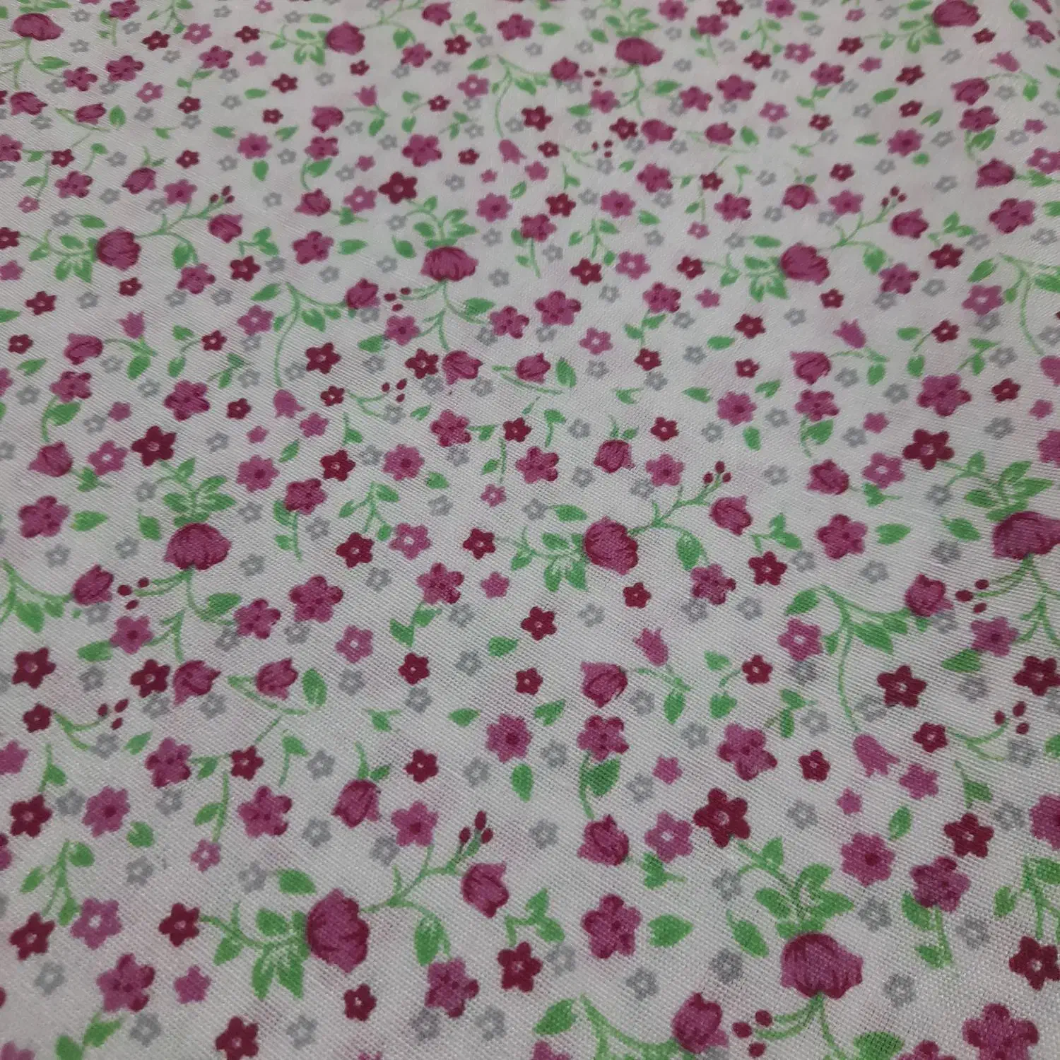 چادر نماز|لباس|مسجد سلیمان, |دیوار