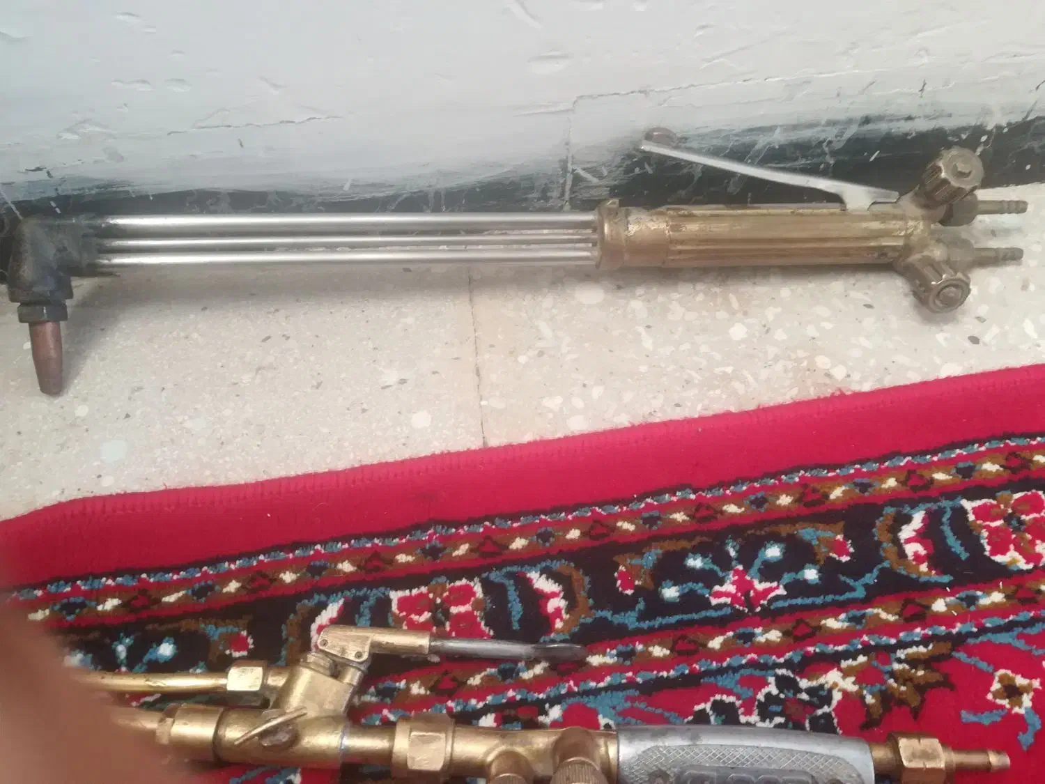 سربرش آمریکایی|ابزارآلات|کرمانشاه, |دیوار