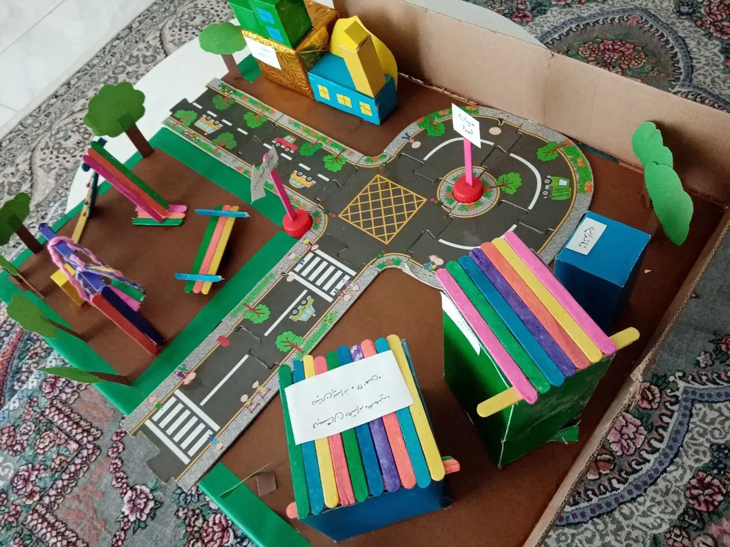 کاردستی و گیفت و تاج|صنایع دستی و سایر لوازم تزئینی|تربت جام, شهید غلام زاده|دیوار