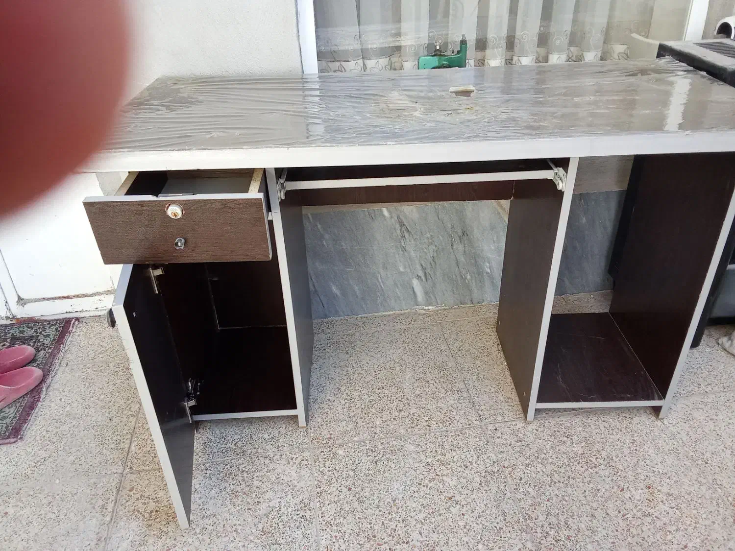 فروشی|میز تحریر و کامپیوتر|خوی, |دیوار