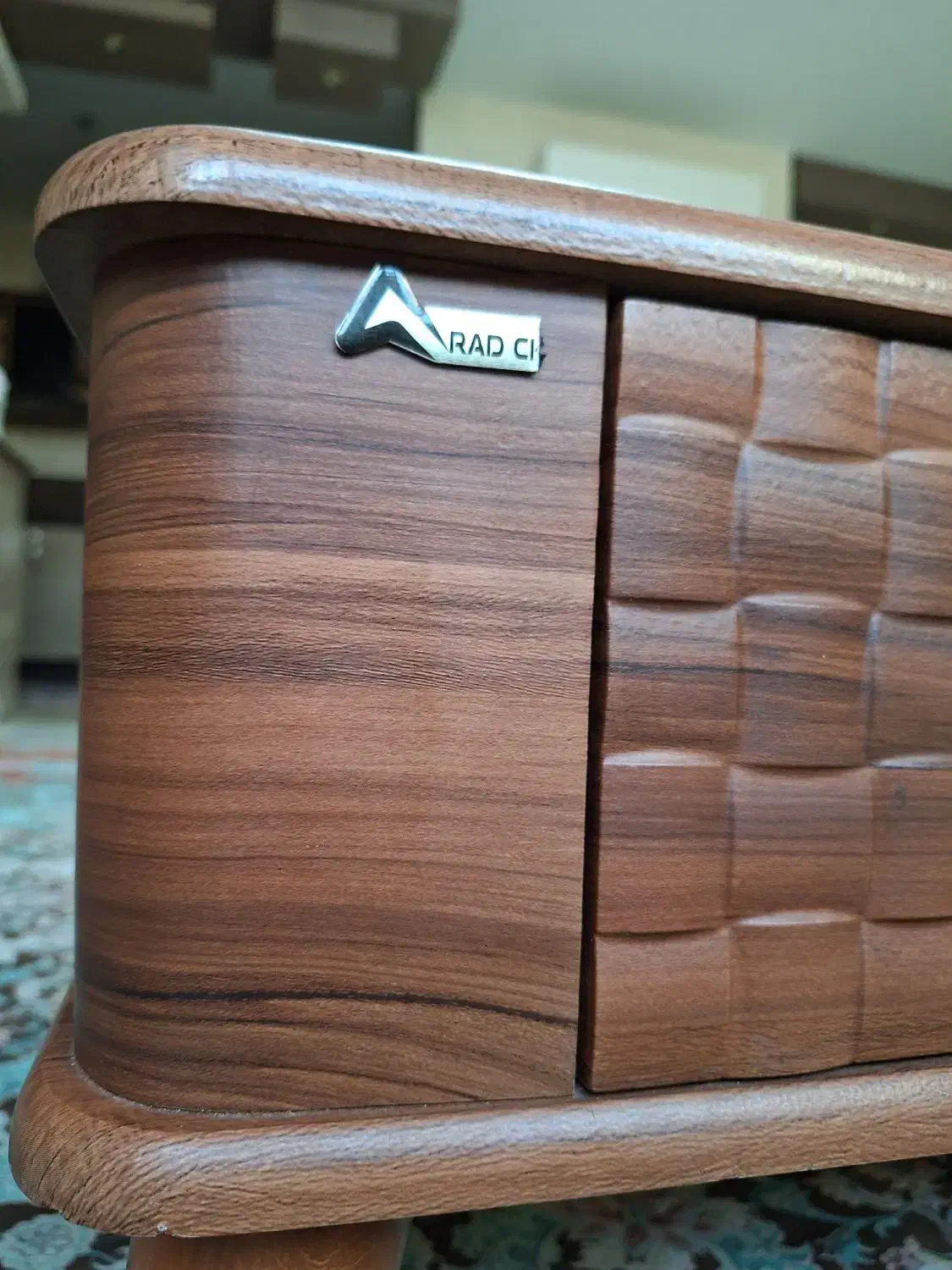 میز پذیرایی جلوی مبل|مبلمان خانگی و میز عسلی|شاهین‌شهر, عطار|دیوار