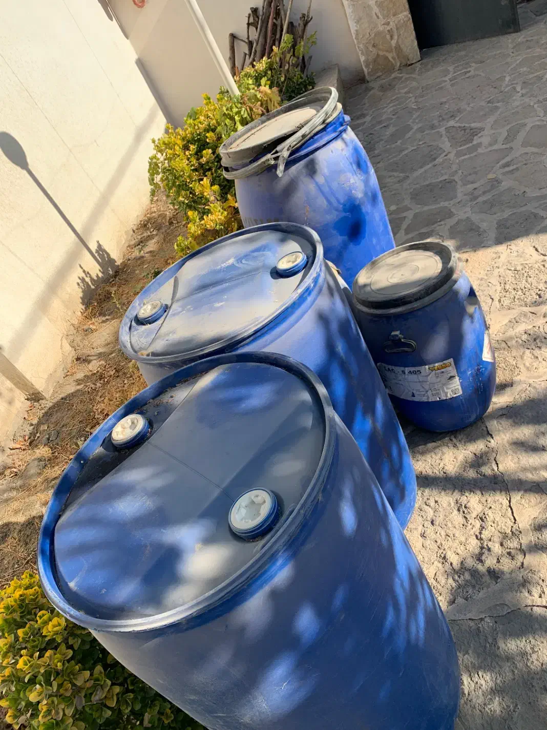 بشکه ۲۲۰ پلاستیکی|ظروف نگهدارنده، پلاستیکی، یکبارمصرف|شاندیز, |دیوار