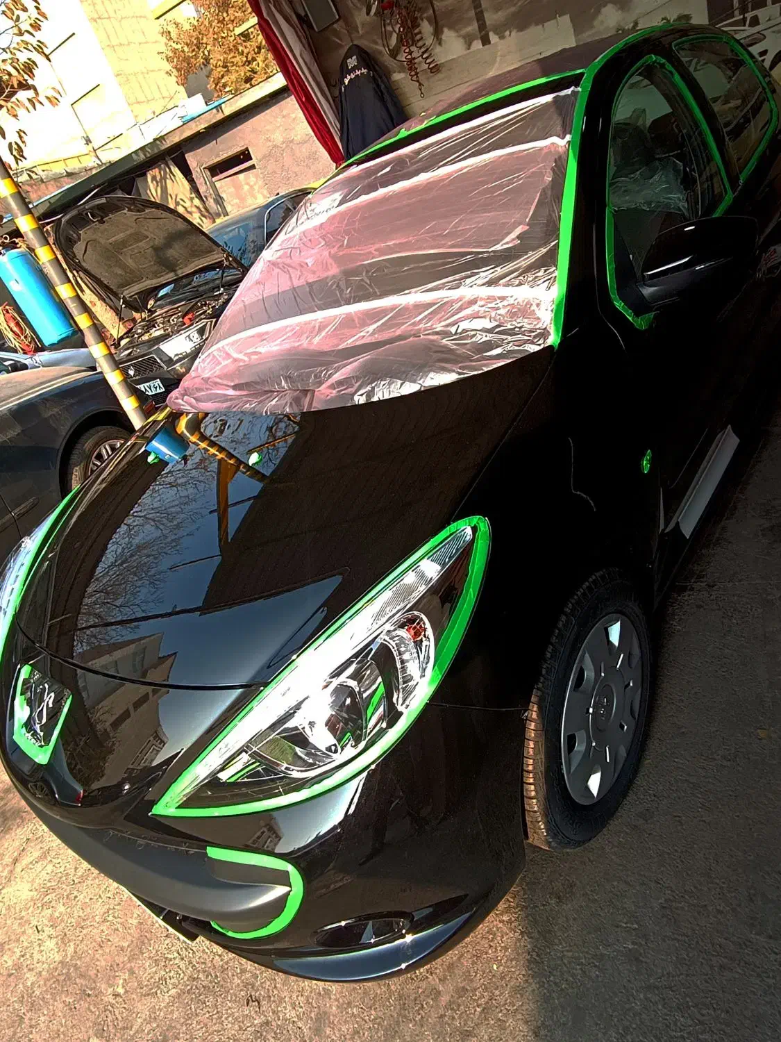 انجام احیای رنگ و پولیش بدنه وسرامیک|خدمات موتور و ماشین|تهران, فردوس|دیوار