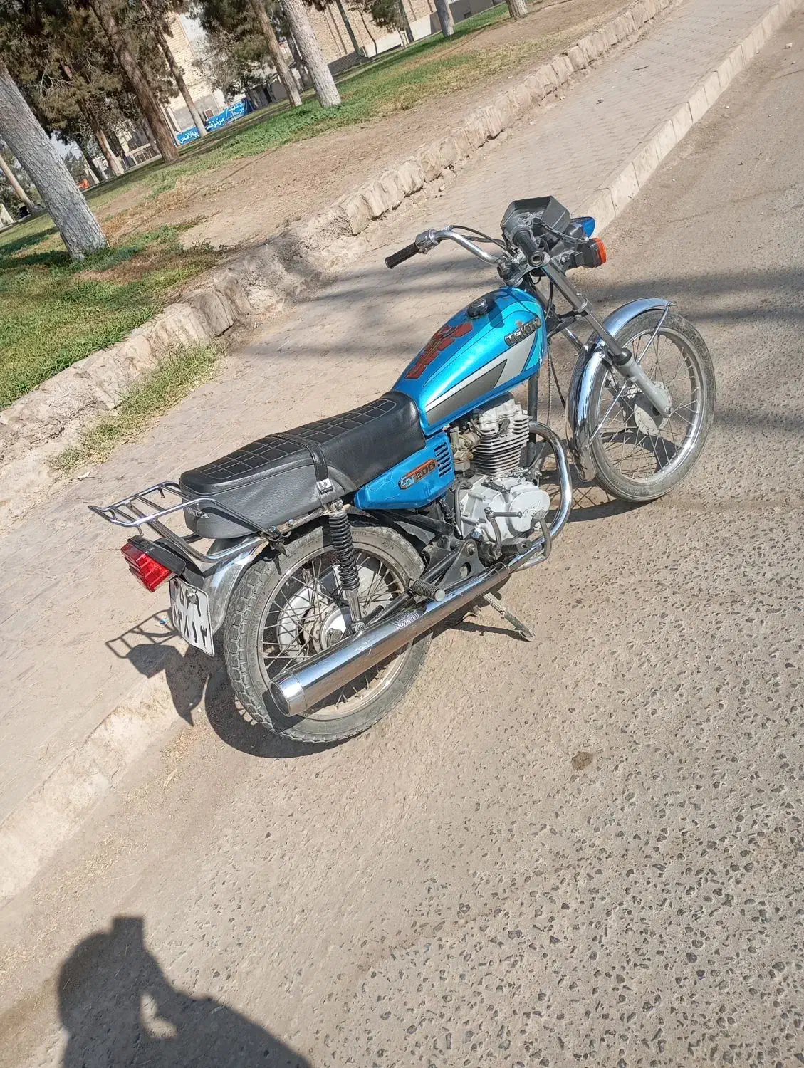 فروش فوری زیر قیمت بازار|موتورسیکلت|کاشان, گبرها|دیوار