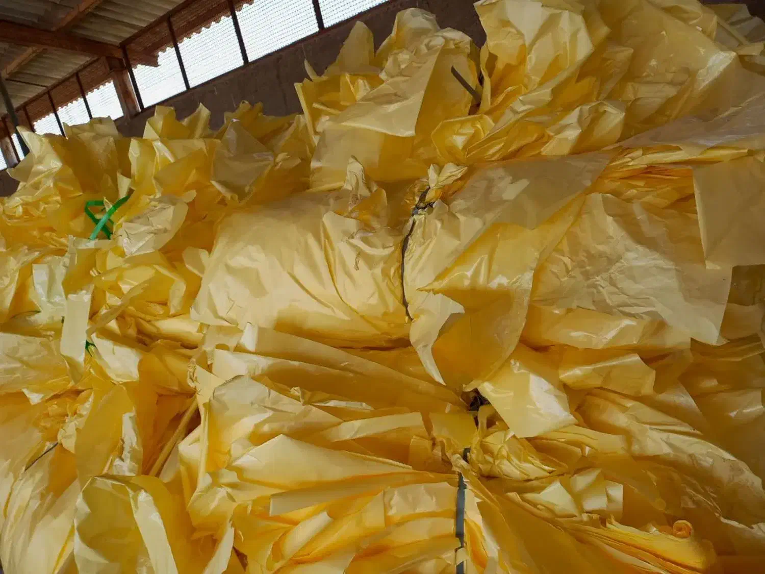 کاغذ باطله لیبل وچسبی ودلستری|عمدهفروشی|تهران, آذری|دیوار