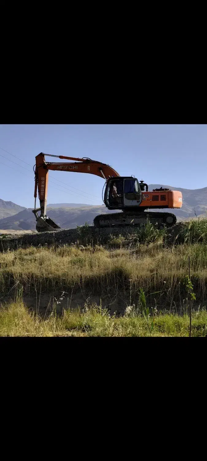 اجاره بیل مکانیکی|خودرو سنگین|بروجرد, |دیوار