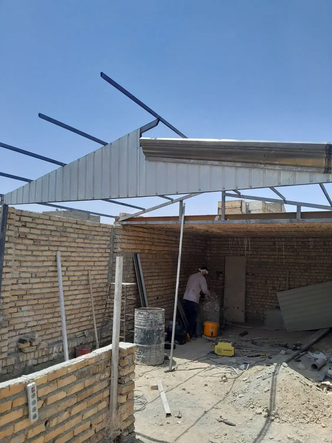 نصب خرپا شیروانی سردری|خدمات پیشه و مهارت|تهران, امامت|دیوار