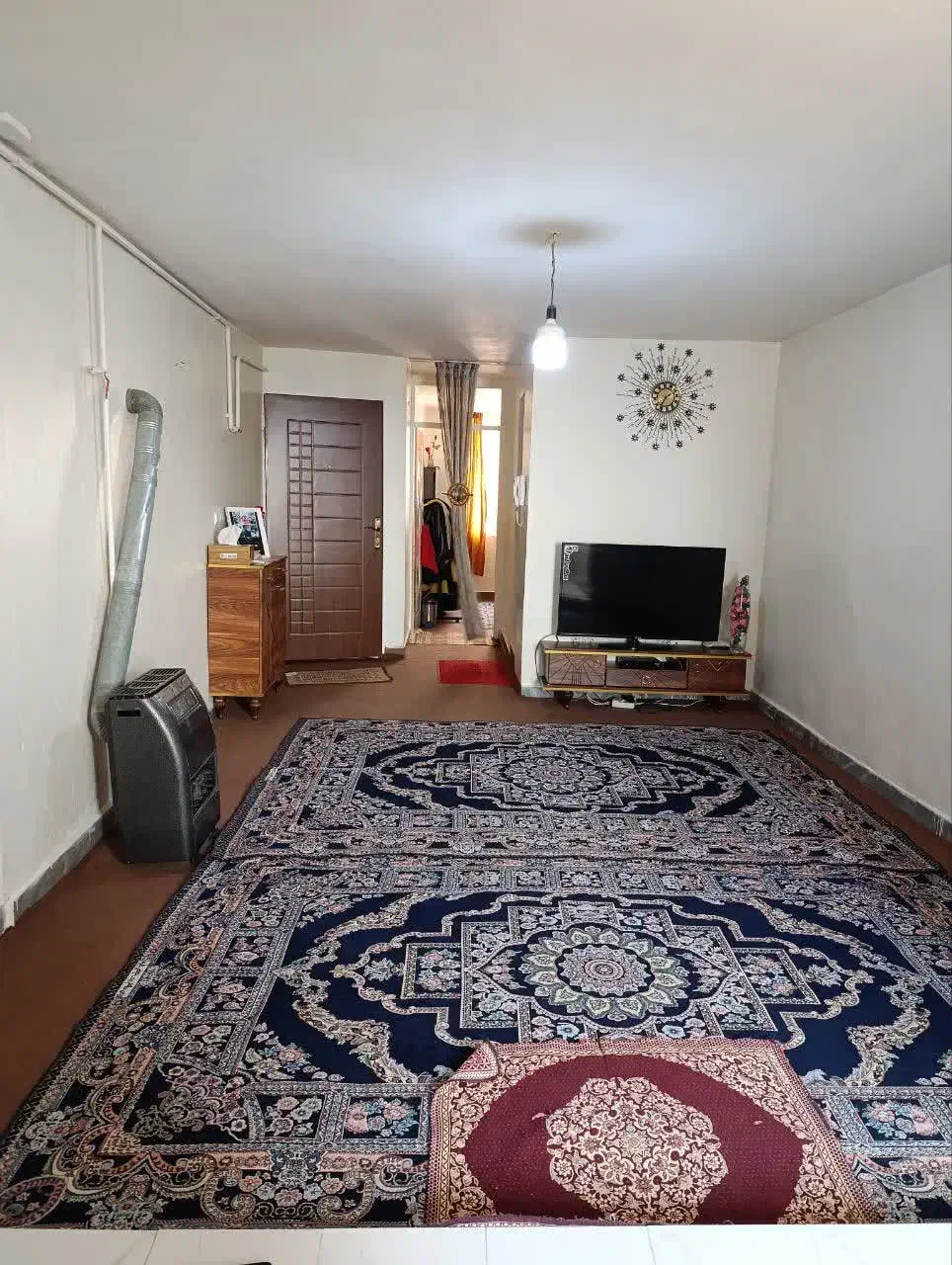 فروش آپارتمان ۶۰ متری ۱ خوابه طبقه ۴ در حسن آباد|فروش آپارتمان|کرج, حسن آباد|دیوار