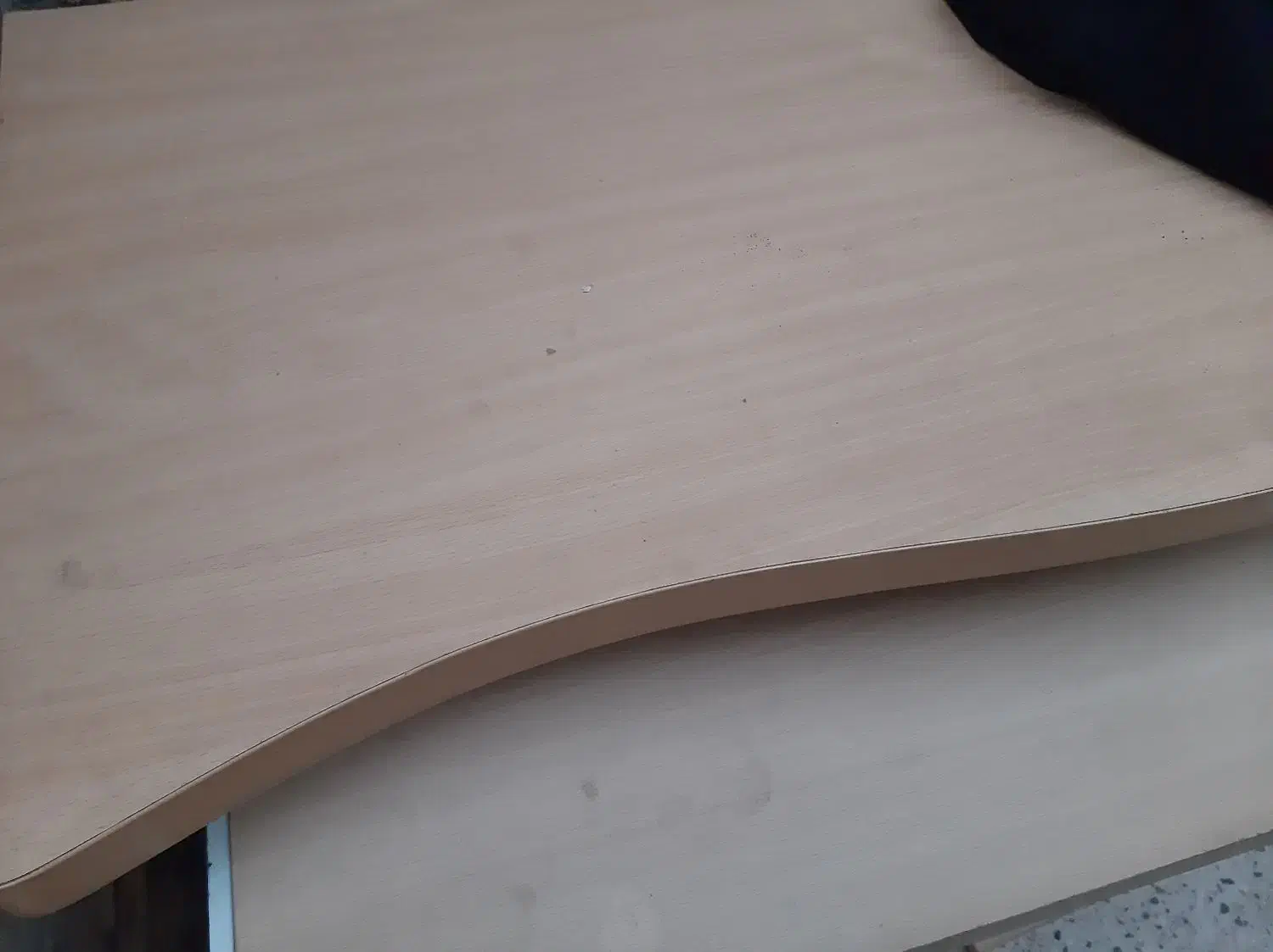 میز کامپیوتر کرم|میز تحریر و کامپیوتر|یزد, |دیوار