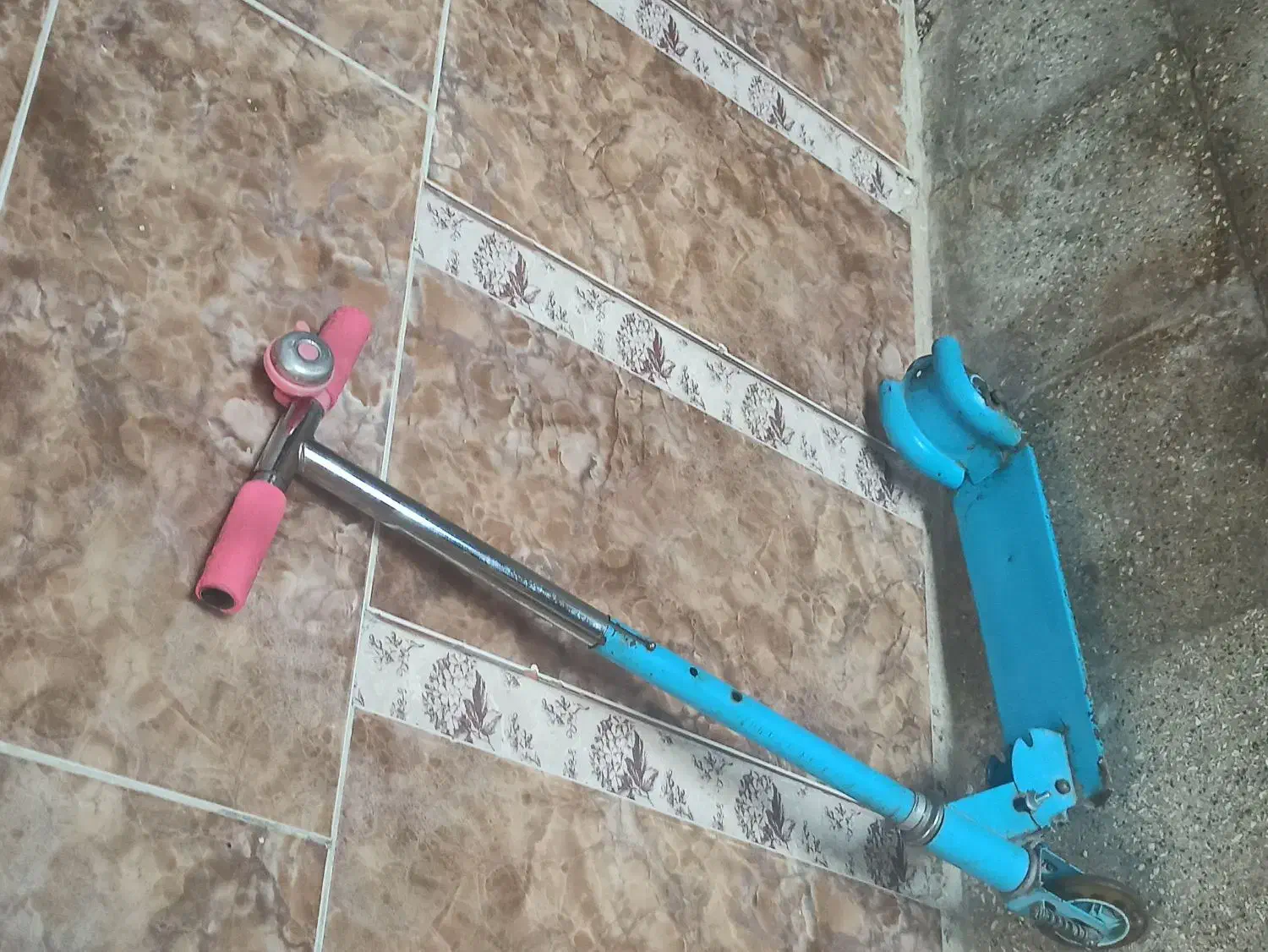 اسکوتر|دوچرخه، اسکیت، اسکوتر|تربتحیدریه, حیدرآباد|دیوار