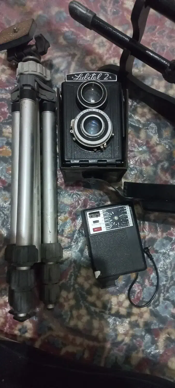 دوربین لوبیتل ،شمشیر،شیر دوش مسی|کلکسیون اشیاء عتیقه|لاهیجان, کوی خزر|دیوار