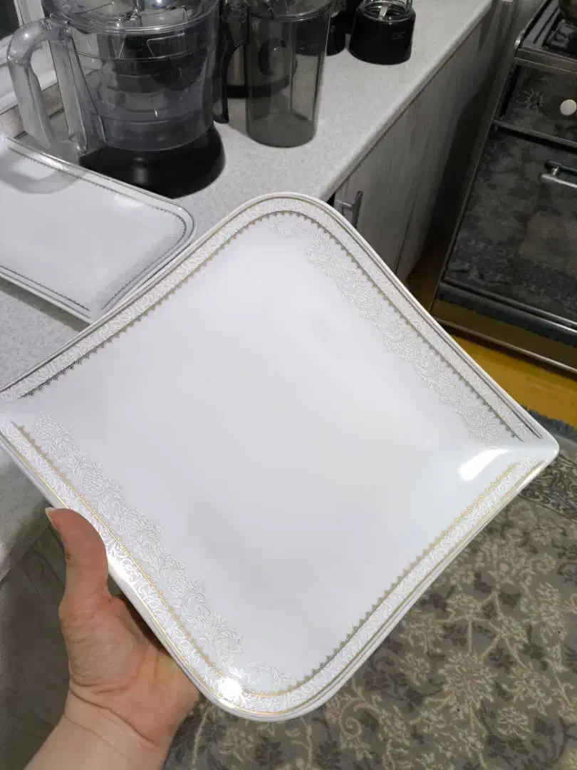 سرویس چینی توس 24نفره|ظروف سرو و پذیرایی|تهران, شهرک طالقانی|دیوار