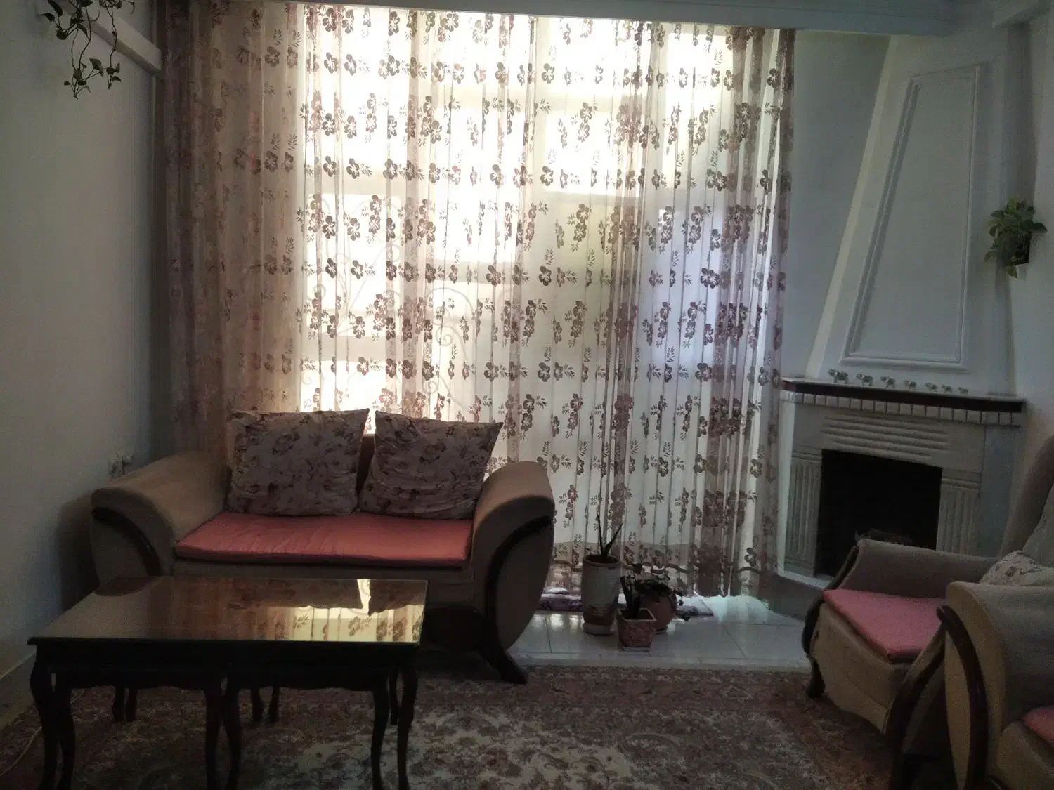 پذیرایی|میز و صندلی غذاخوری|مشهد, نیروی هوایی|دیوار