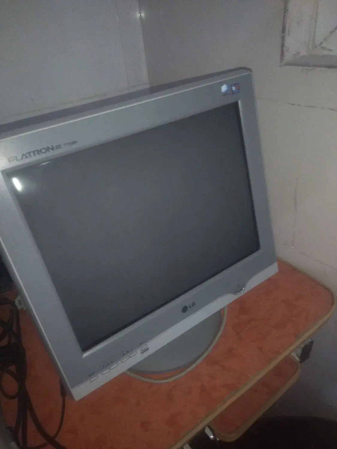 مانیتور کامپیوتر|رایانه رومیزی|زاهدان, |دیوار