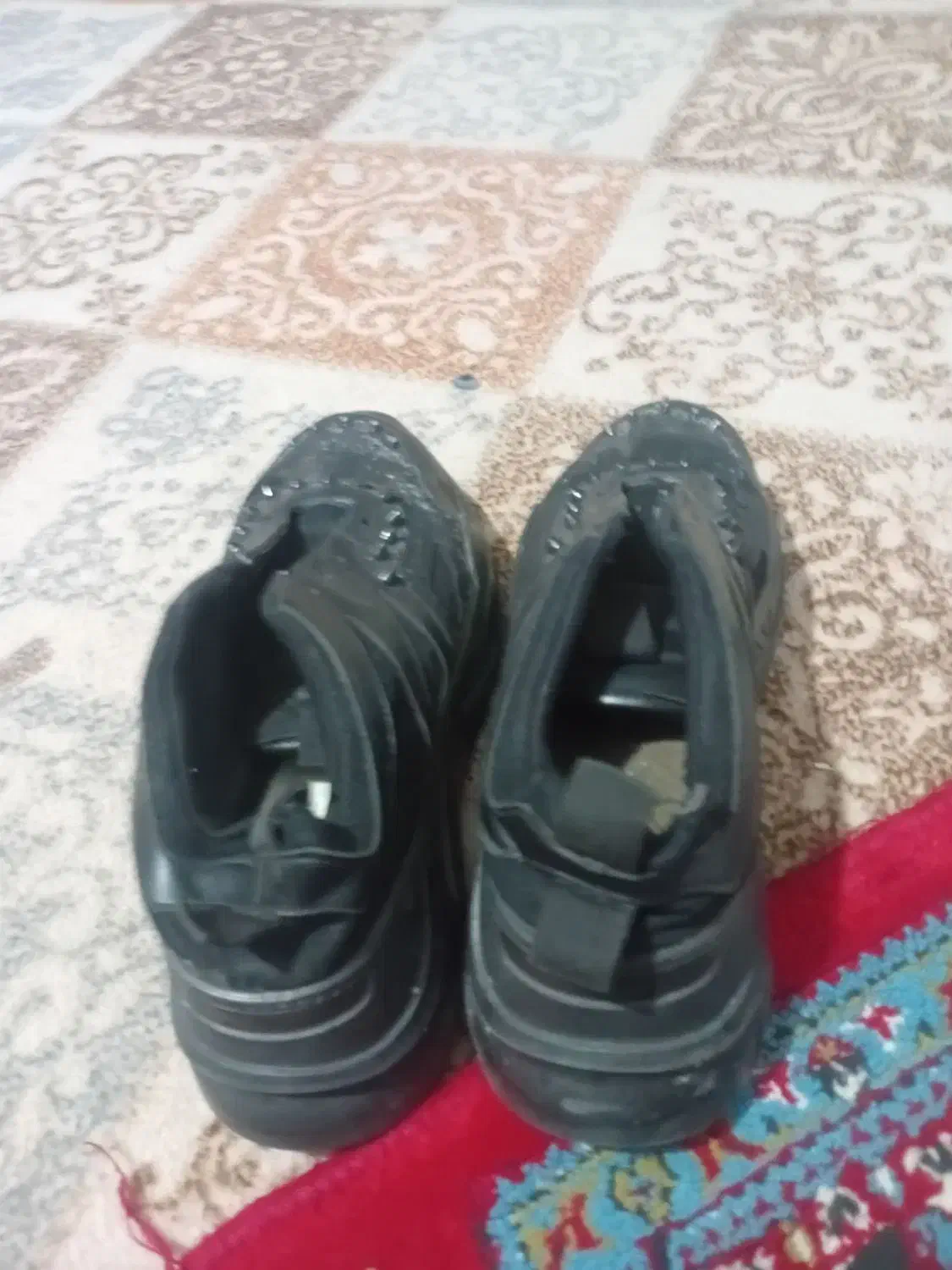 کفش پسرانه سالم و تمیز سایز ۴۲ پسرانه|کیف، کفش، کمربند|سراب, |دیوار