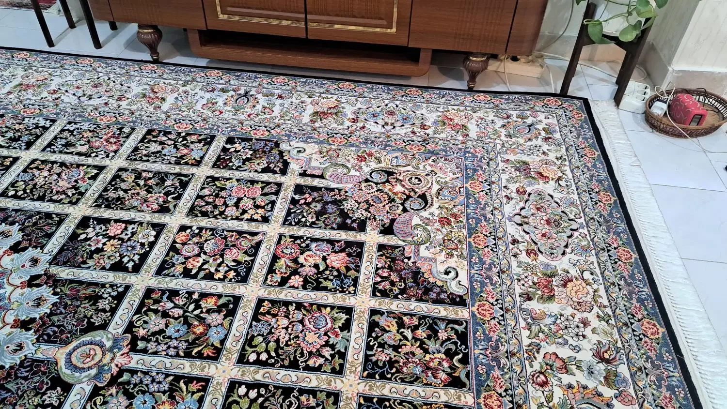 فرش ۹ متری|فرش|رشت, کوی طالقانی|دیوار