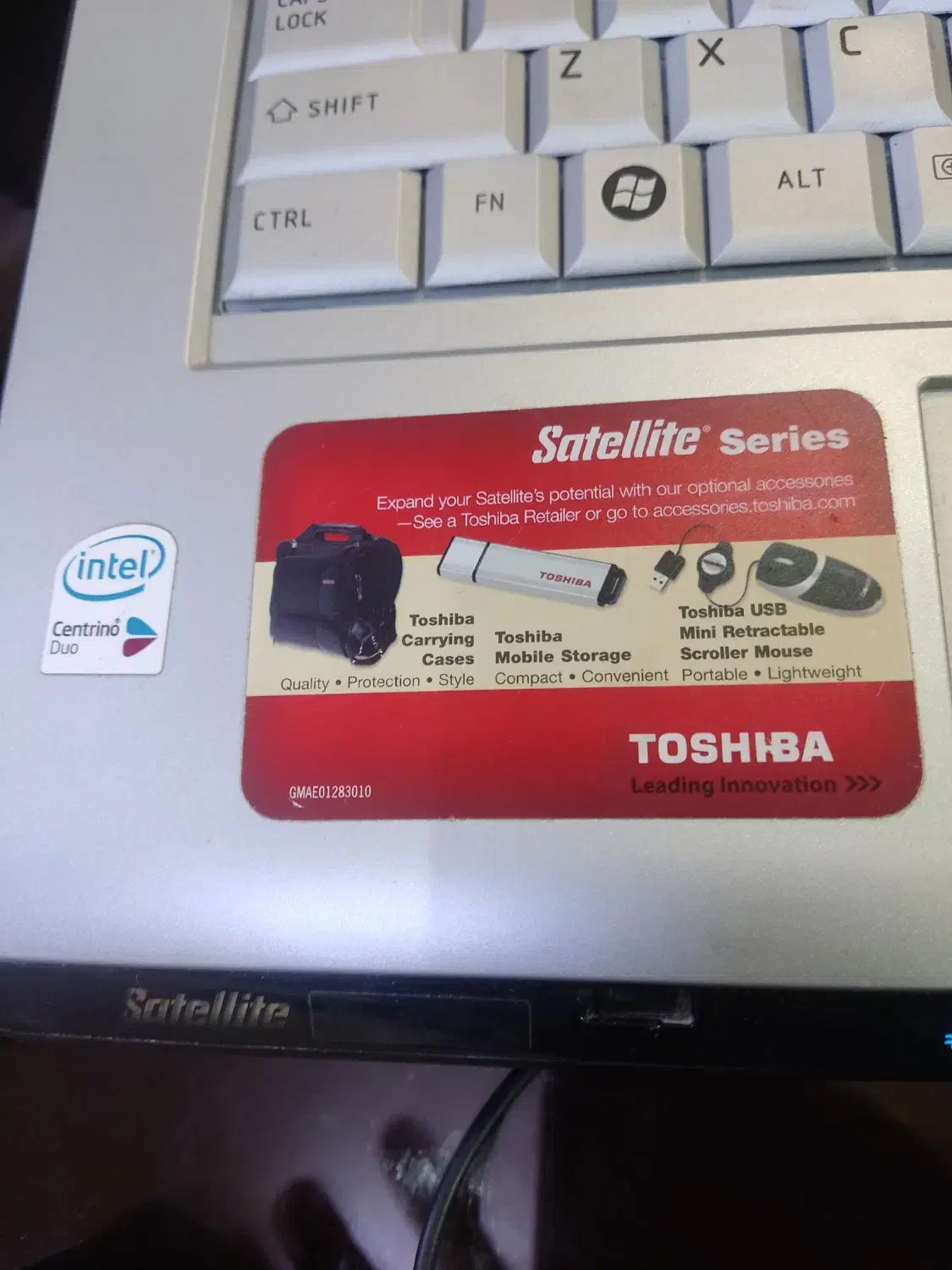 لپ تاپ توشیبا .بسیار تمیز|رایانه همراه|قم, انسجام|دیوار