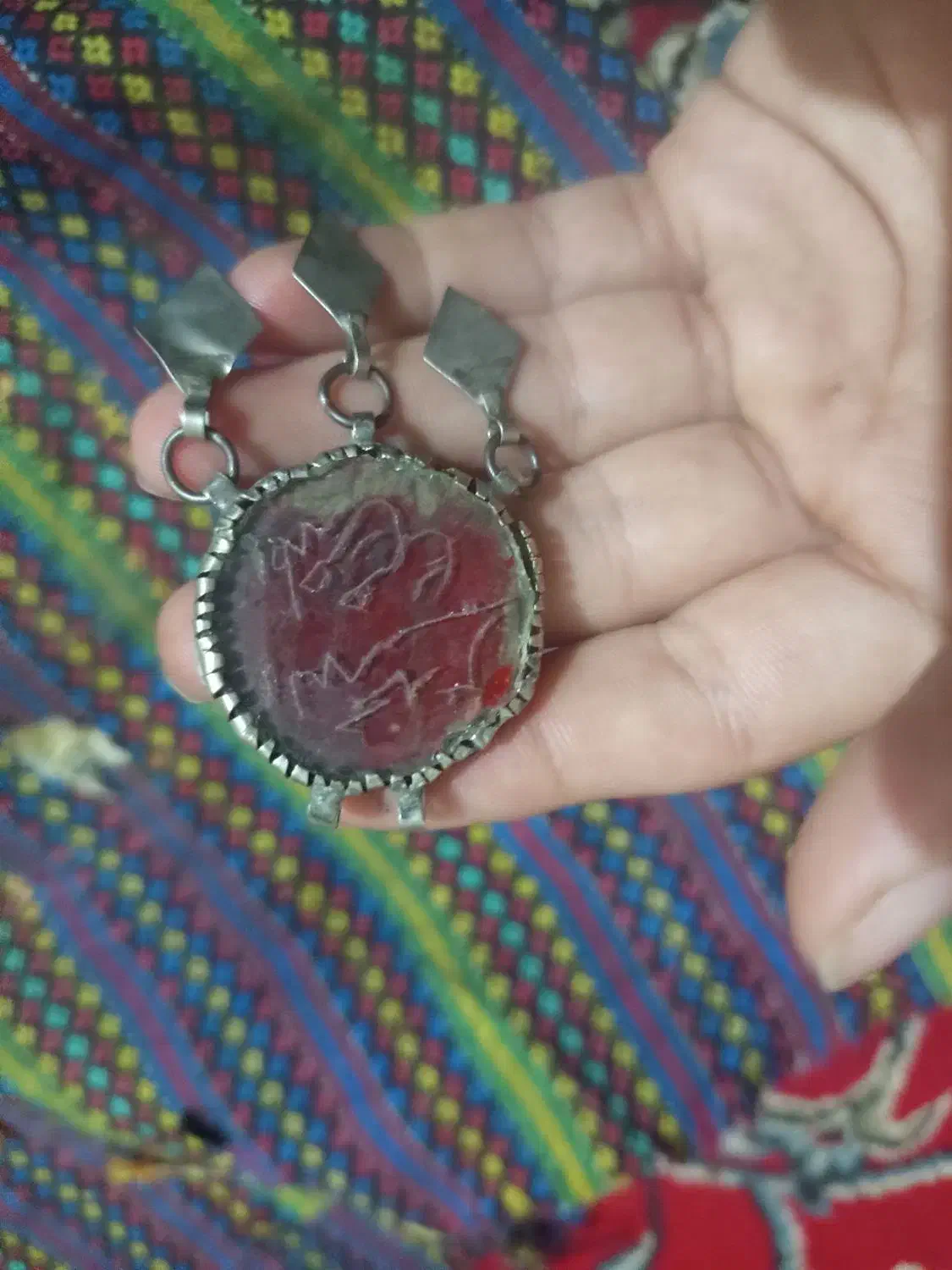 اویز قدیمی|کلکسیون اشیاء عتیقه|سیسخت, |دیوار