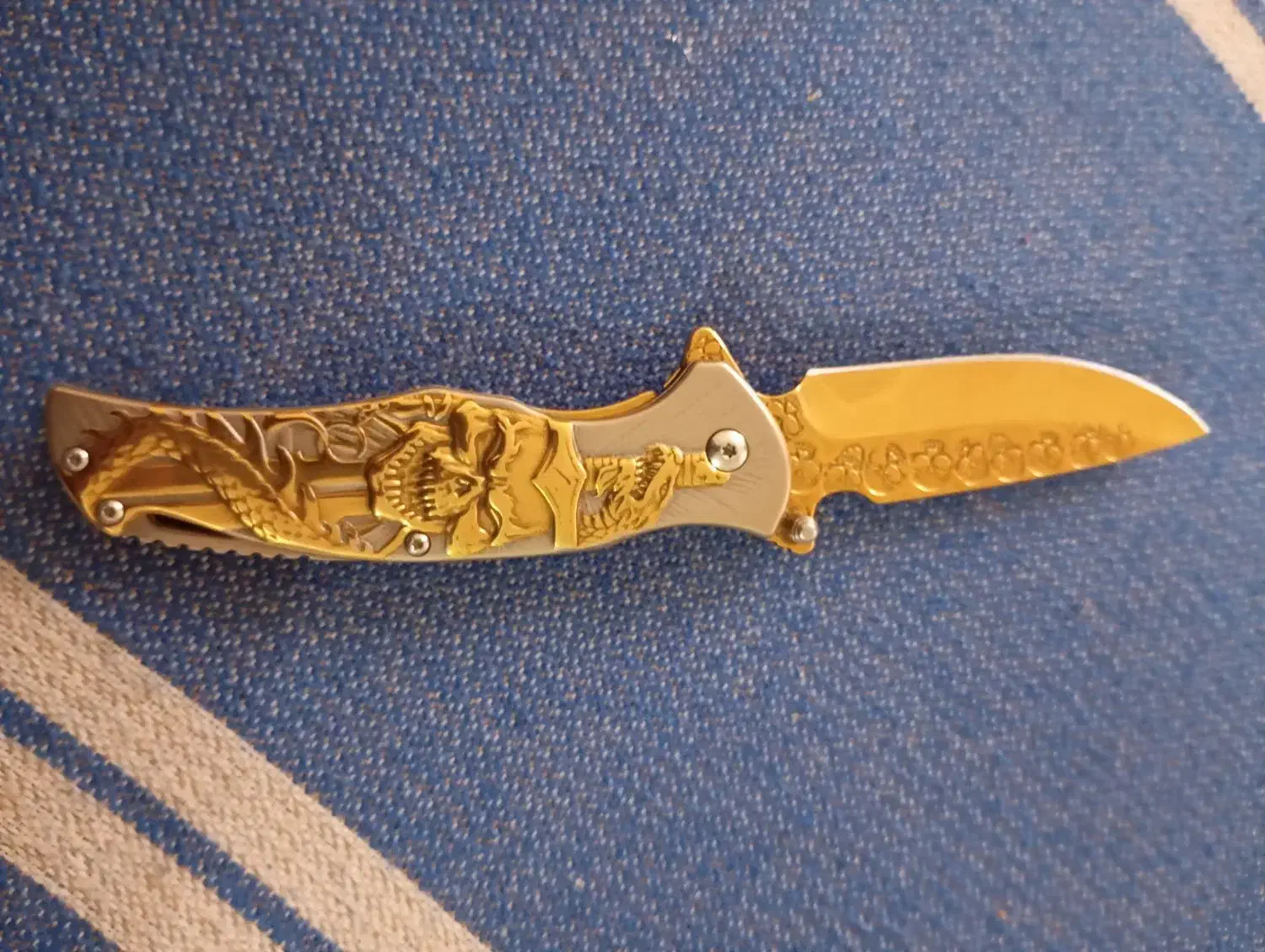 چاقو|کلکسیون اشیاء عتیقه|اردبیل, |دیوار