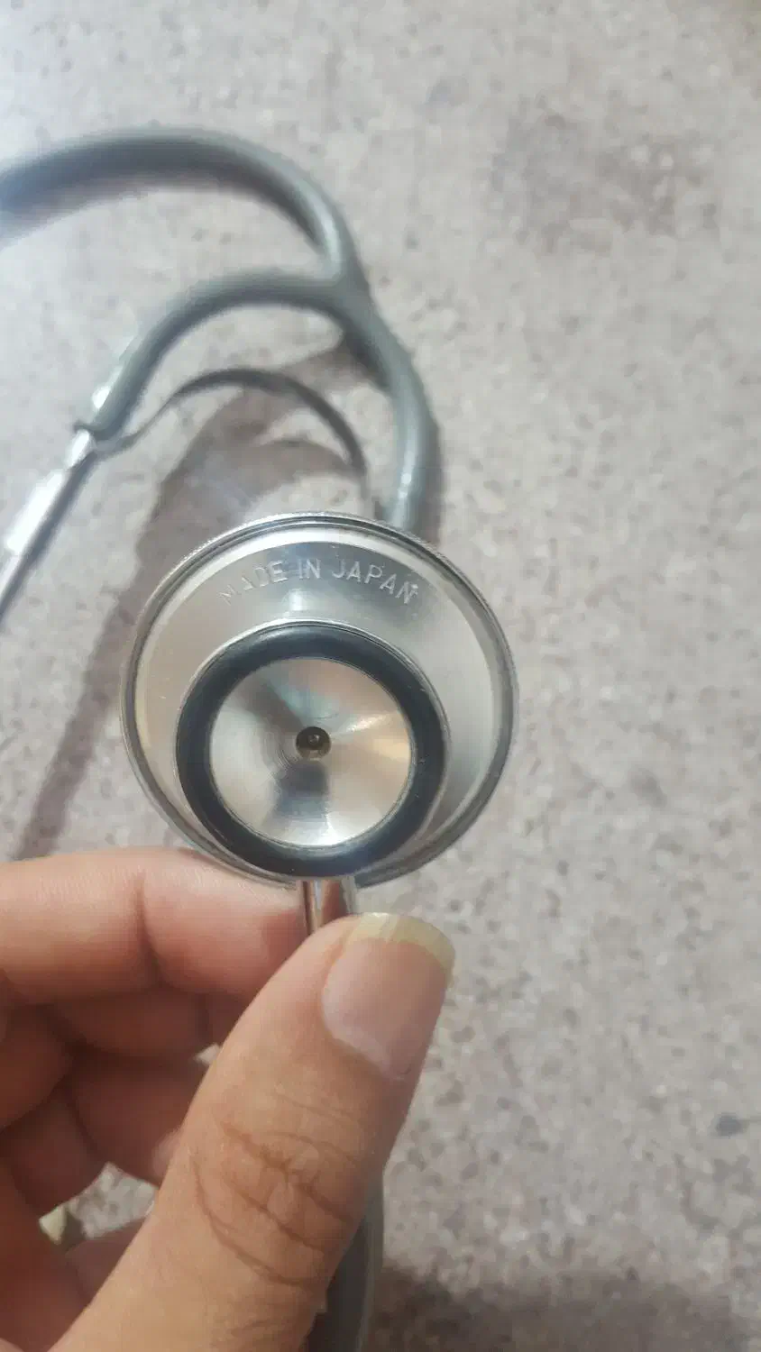 گوشی اصلی پزشکی ۲ عدد یکی آلمانی یکی ژاپن|آرایشی، بهداشتی، درمانی|سنندج, |دیوار