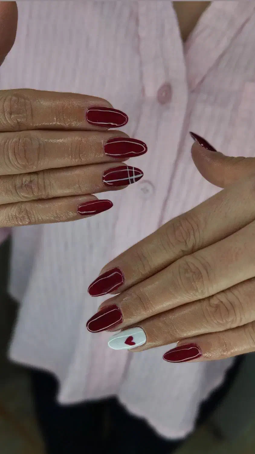 خدمات کاشت ناخن خورموج|خدمات آرایشگری و زیبایی|خورموج, |دیوار