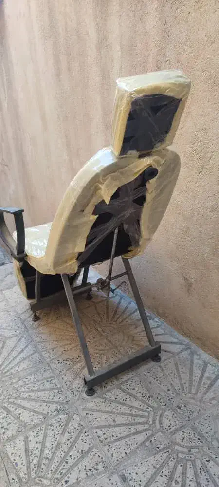 صندلی آرایشگاه|آرایشگاه و سالنهای زیبایی|ایلام, |دیوار