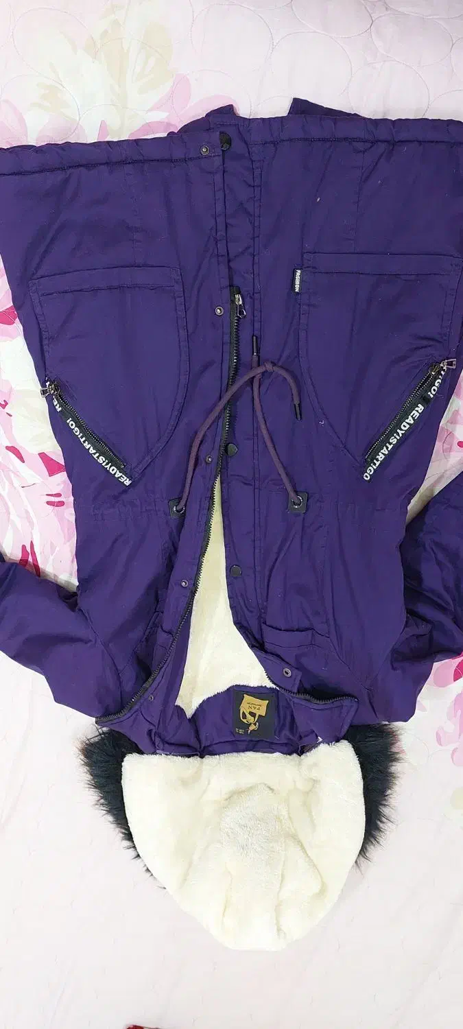 پالتو|لباس|شاهینشهر, خبرنگار|دیوار