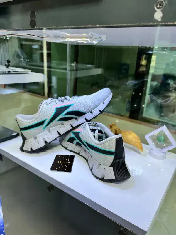 کفش ریباک ریبوک اورجینال reebok GZ2180|کیف، کفش، کمربند|لردگان, |دیوار