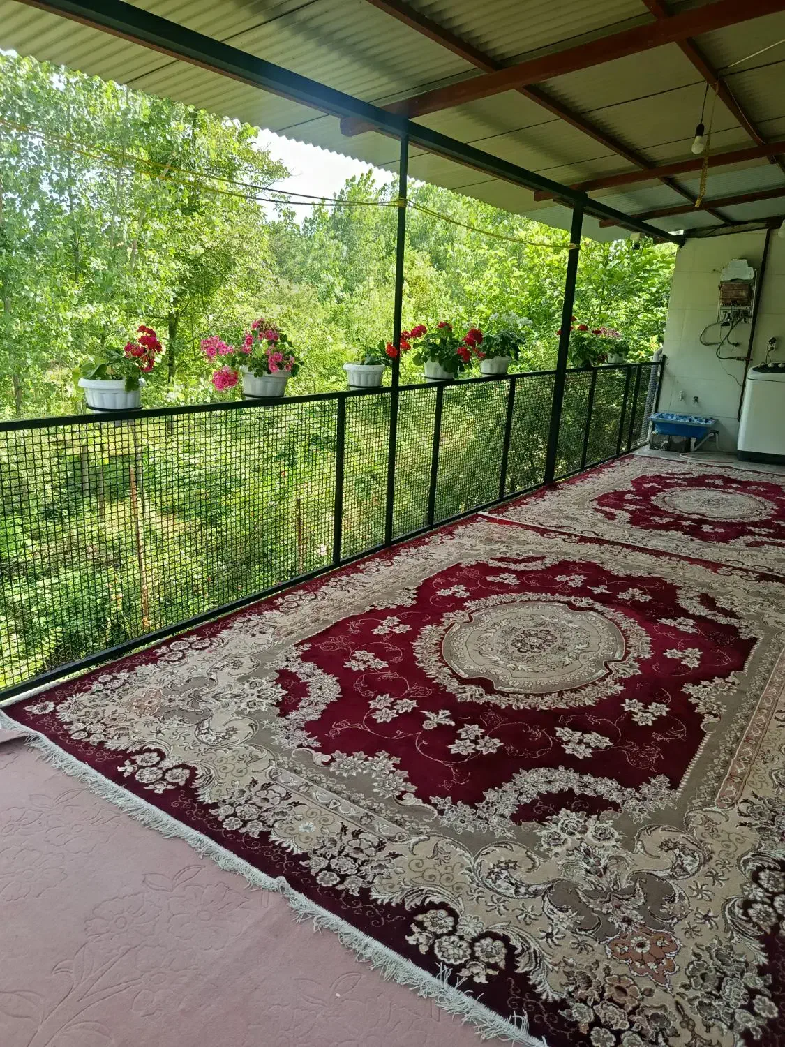 ویلایی تمیز لب رودخانه و جنگل نزدیک دریا|اجارهٔ کوتاه‌مدت ویلا و باغ|تالش, طولارود|دیوار