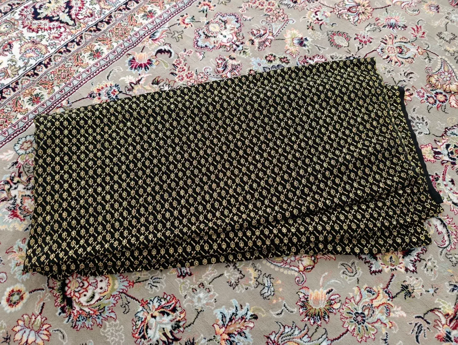 پارچه|لوازم خیاطی و بافتنی|خرمآباد, |دیوار