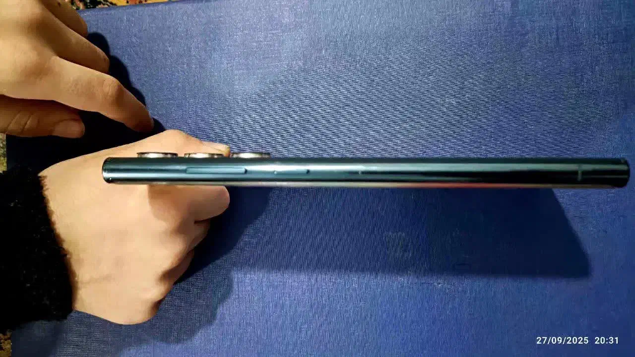 S22 Ultra 5G. رنگ سبز سفارشی بسیار زیبا،|موبایل|قائم‌شهر, |دیوار