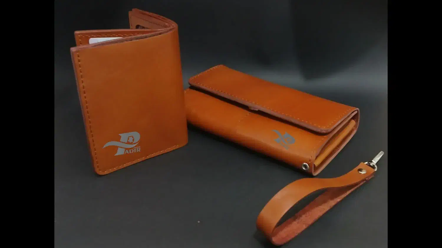 چرم طبیعی|کیف، کفش، کمربند|دزفول, |دیوار