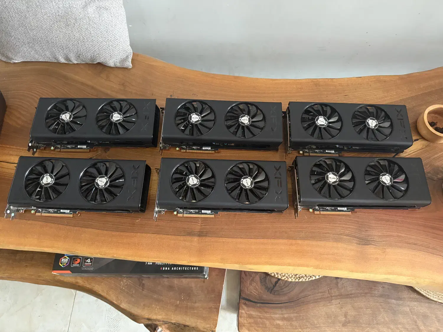 ۶ عدد کارت گرافیک RX 5700 XT XFX درحد‌نو|قطعات و لوازم جانبی رایانه|بابل, |دیوار