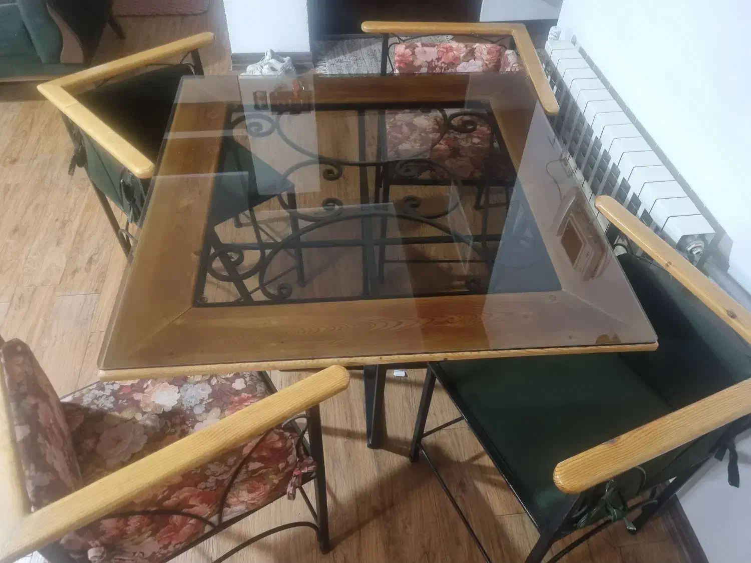 میز نهارخوری چوب و فلز|میز و صندلی غذاخوری|شاهینشهر, طالقانی|دیوار