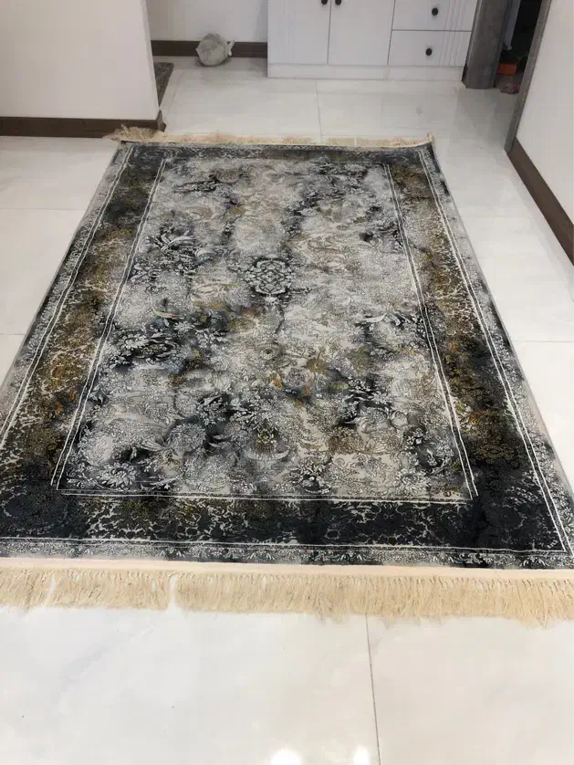 فرش|فرش|قم, سراجه (۱۵ خرداد)|دیوار