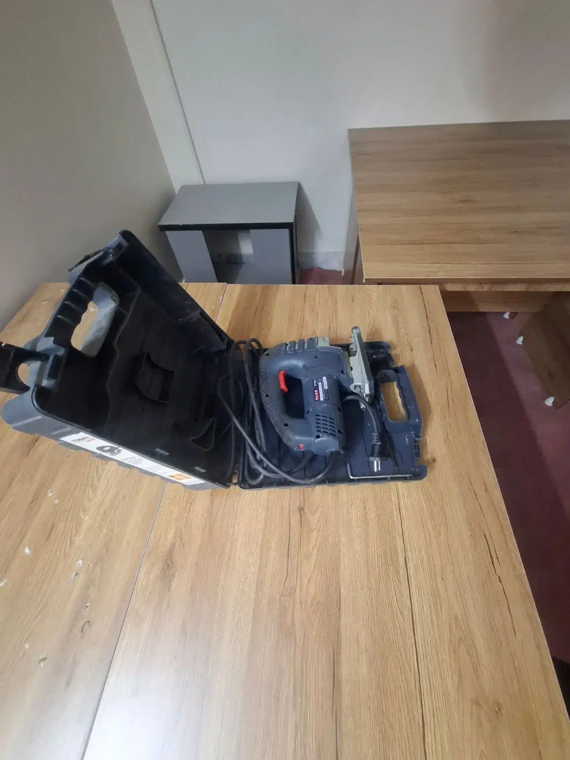 اره عمود بر توسن|ماشینآلات صنعتی|فولادشهر, پارک کوهستان|دیوار