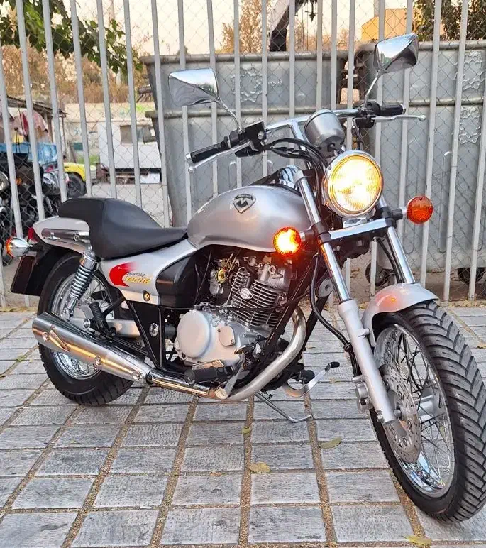 مودناس ۱۷۵ مدل ۸۲ سند تک برگ|موتورسیکلت|تهران, گمرک|دیوار