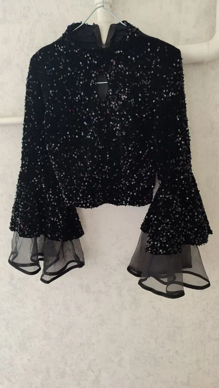 لباس مجلسی|لباس|تبریز, |دیوار