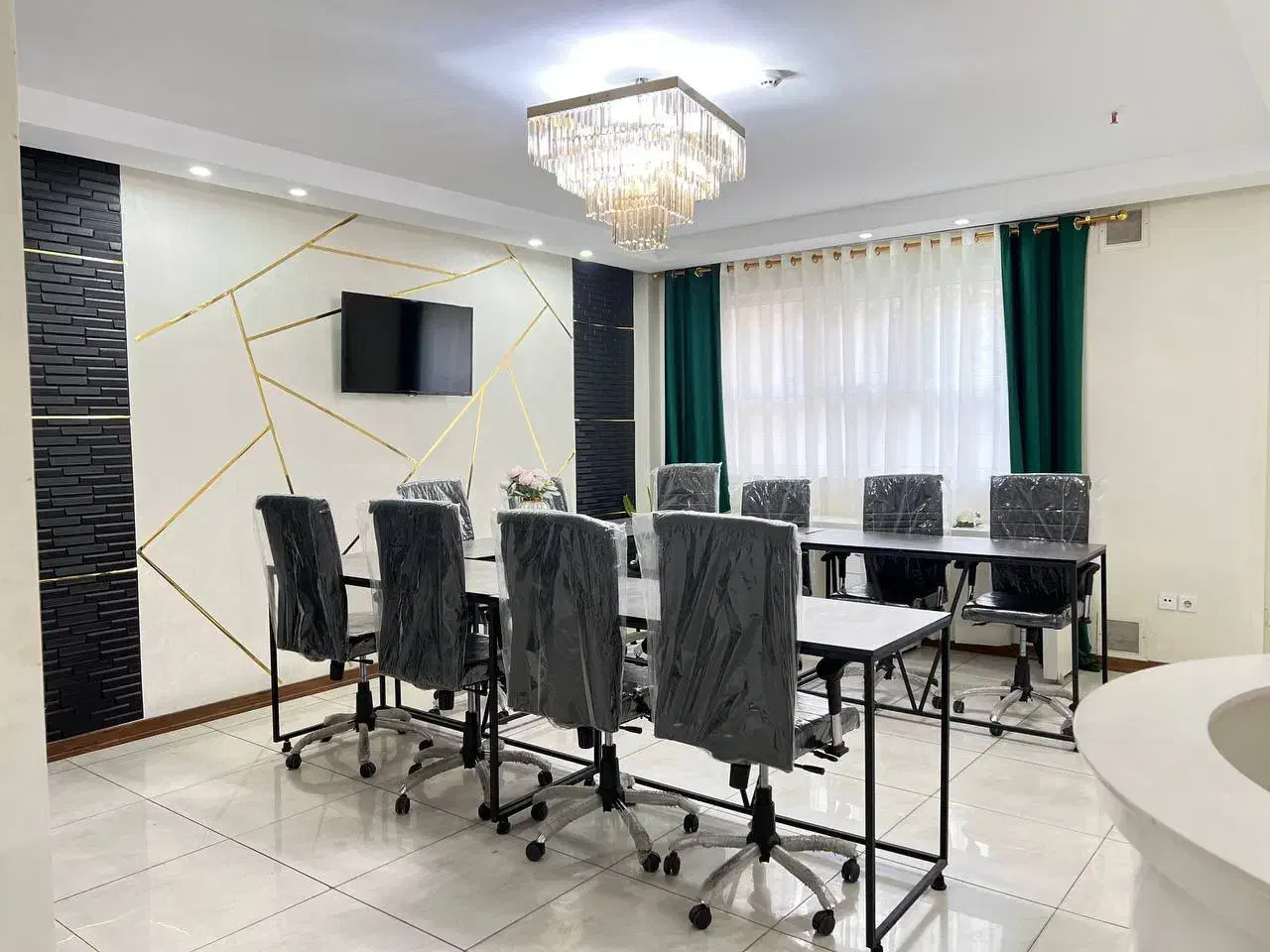 اجاره فضای آموزشی در سعادت آباد|اجارهٔ کوتاه‌مدت دفتر کار و فضای آموزشی|تهران, سعادت‌آباد|دیوار