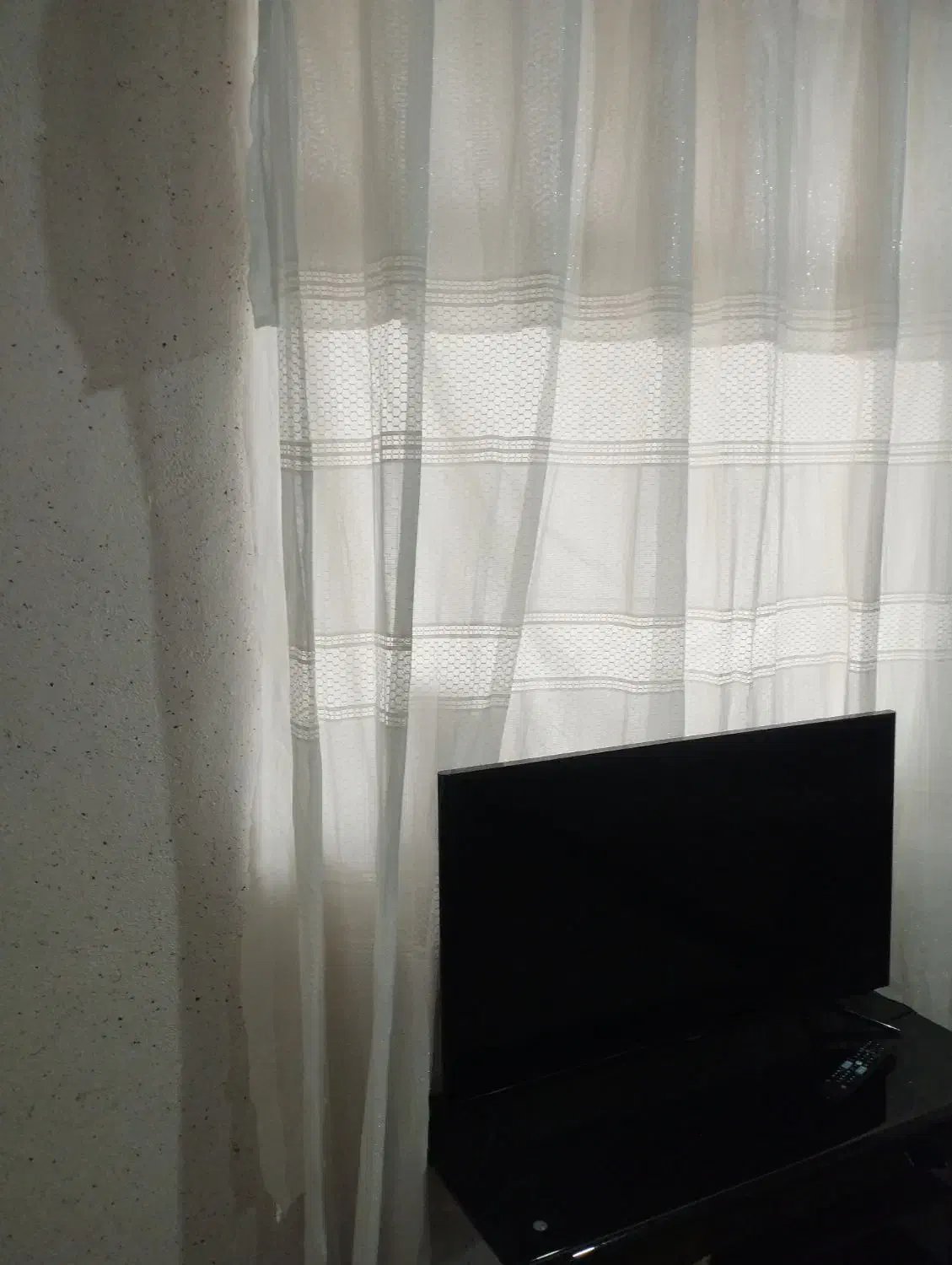 پرده پانچ شده|پرده، رانر، رومیزی|آستانه اشرفیه, |دیوار