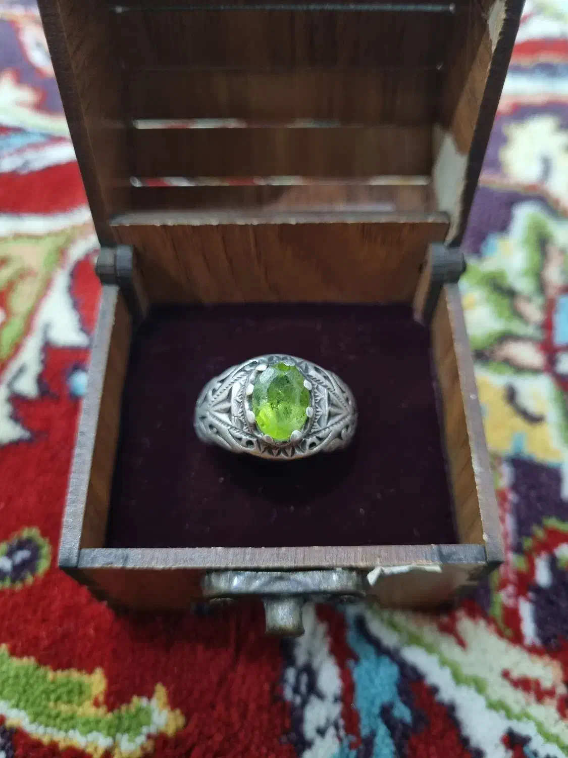 انگشتر زبرجد افغان خال دار|جواهرات|مشهد, کارمندان دوم|دیوار