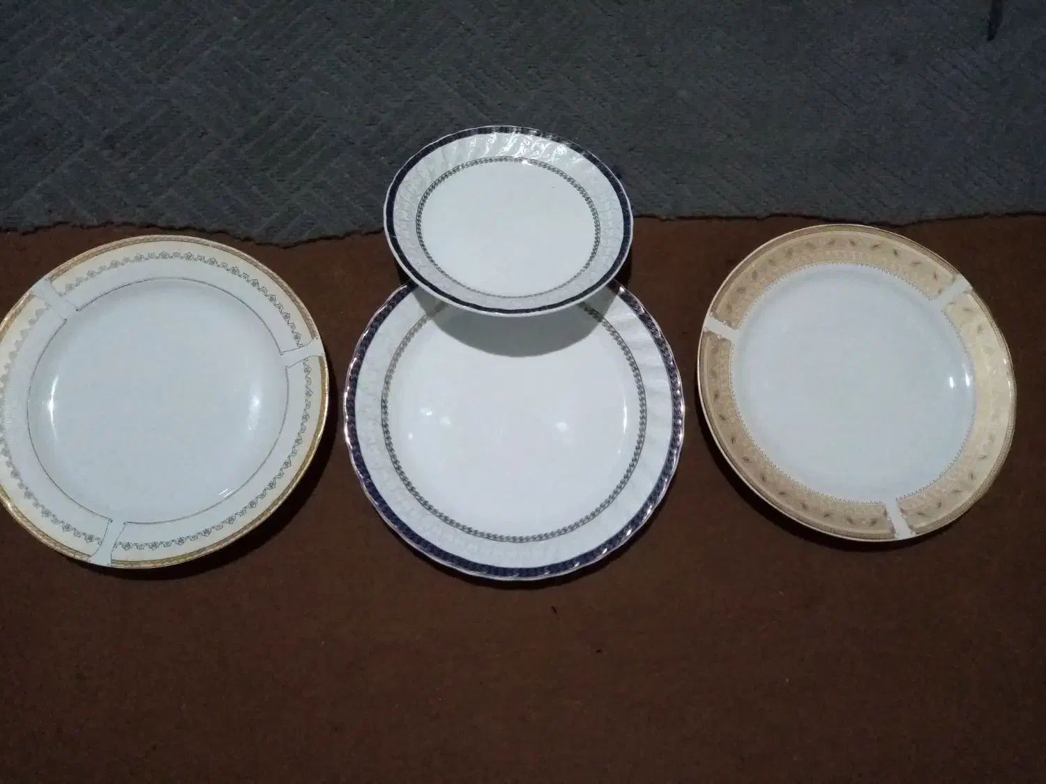 لوازم اشپزخانه|ظروف سرو و پذیرایی|شیراز, کوشک میدان|دیوار