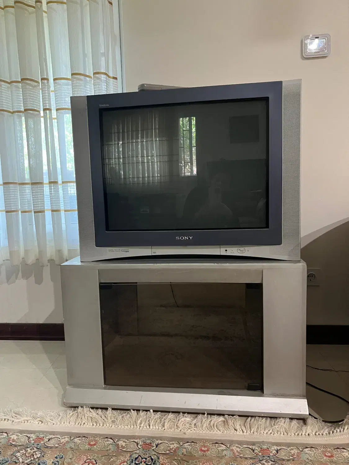 تلویزیون رنگی سونی ۲۹ اینچ|تلویزیون و پروژکتور|دماوند, دماوند|دیوار