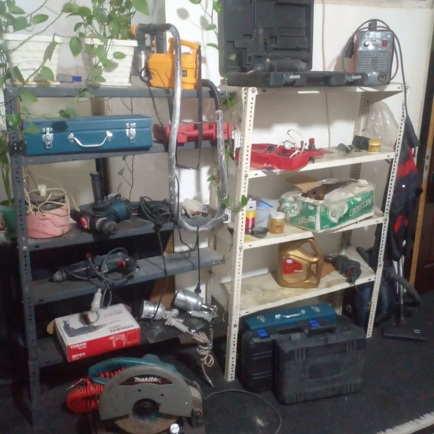 اجاره ابزار.دژبر.بتن کن.اره چکشی.موتورجوش|خدمات پیشه و مهارت|تبریز, |دیوار