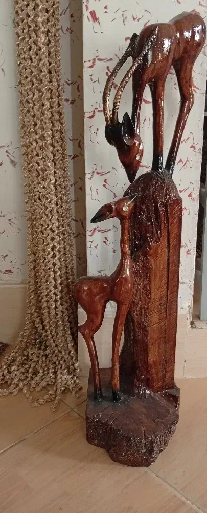 مجسمه|مجسمه، تندیس، ماکت|بروجرد, |دیوار