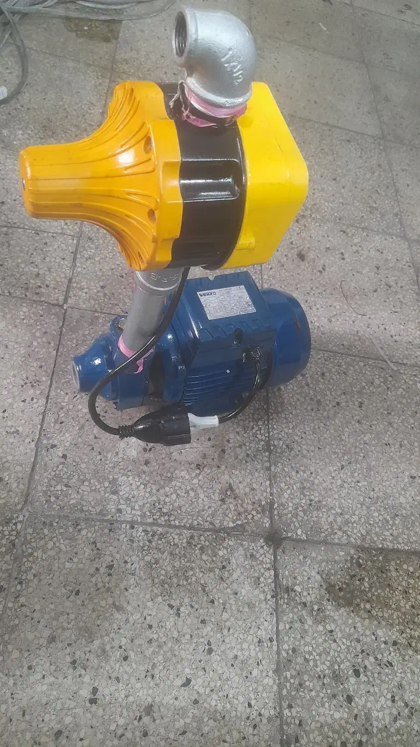 پمپ اب ۱ اسب فشاربالا بااتومات درحدنو تمیزکم‌کار|مصالح و تجهیزات ساختمان|مشهد, ایثار|دیوار