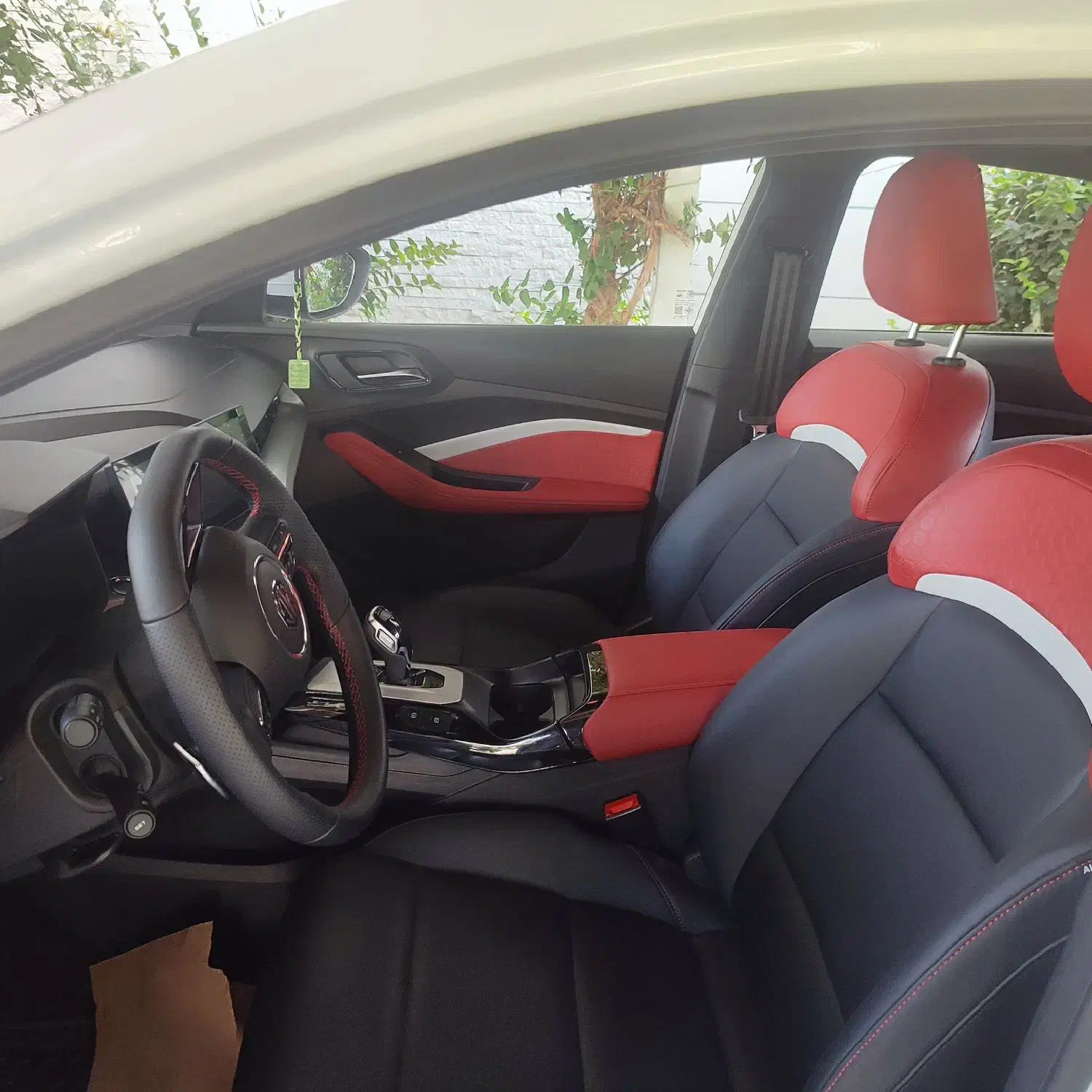 ام جی    GT|خودرو سواری و وانت|قزوین, |دیوار